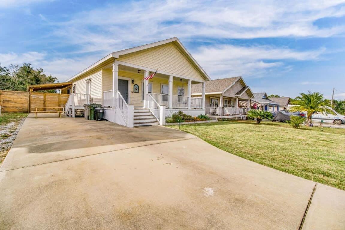 Cam'S Coastal Cottage- Nas Pensacola, Close To Beach Экстерьер фото