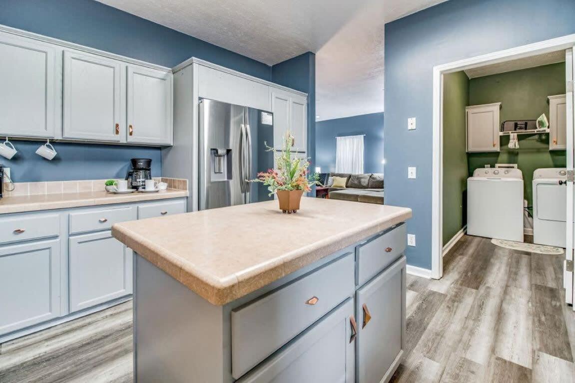 Cam'S Coastal Cottage- Nas Pensacola, Close To Beach Экстерьер фото
