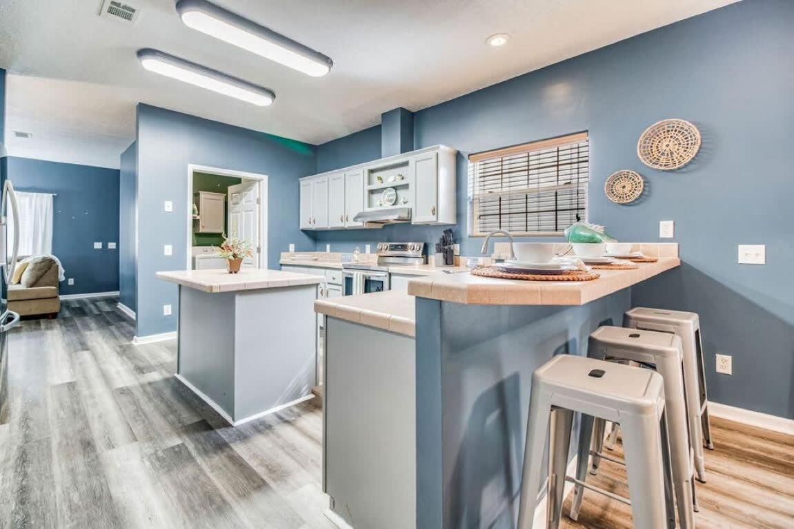 Cam'S Coastal Cottage- Nas Pensacola, Close To Beach Экстерьер фото