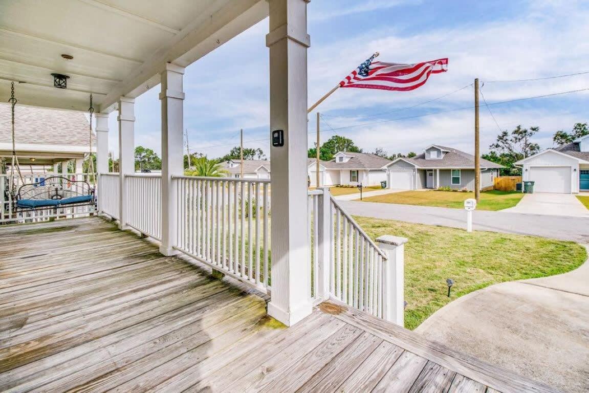 Cam'S Coastal Cottage- Nas Pensacola, Close To Beach Экстерьер фото