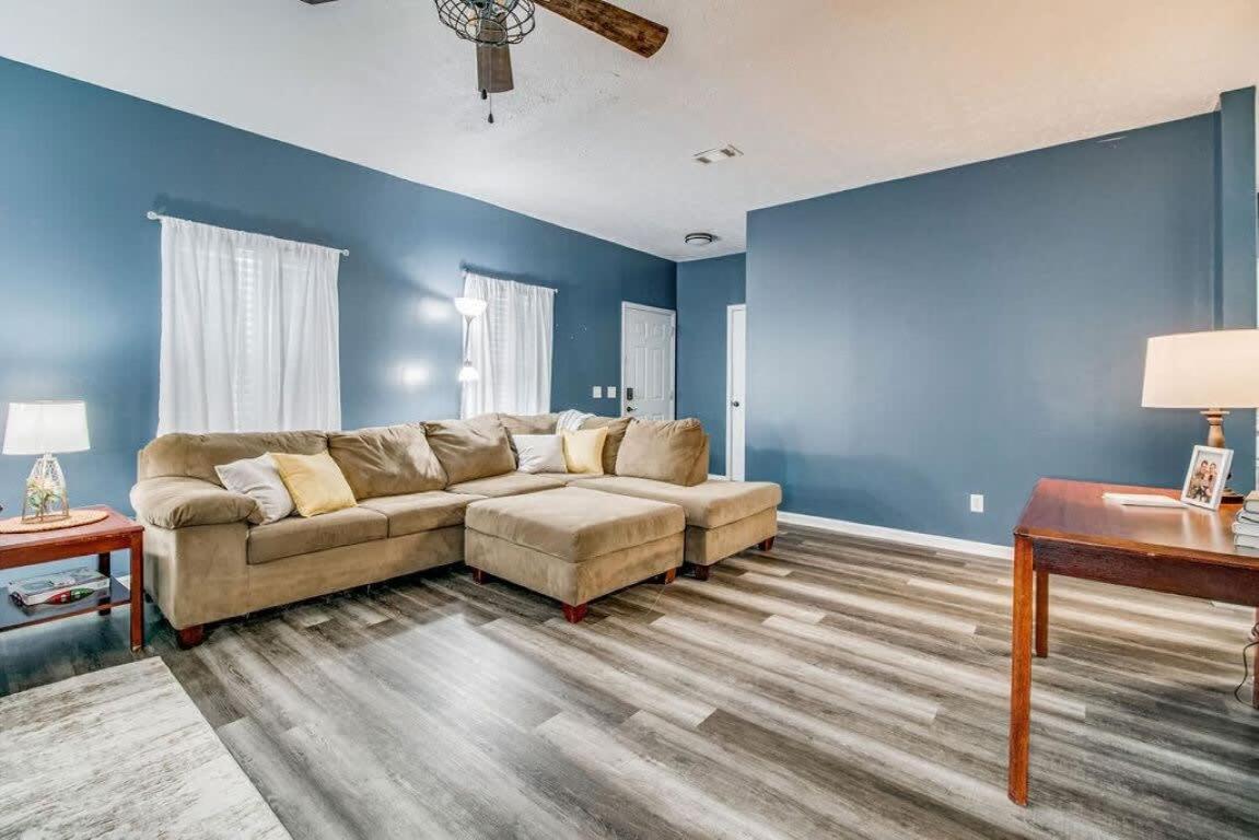 Cam'S Coastal Cottage- Nas Pensacola, Close To Beach Экстерьер фото