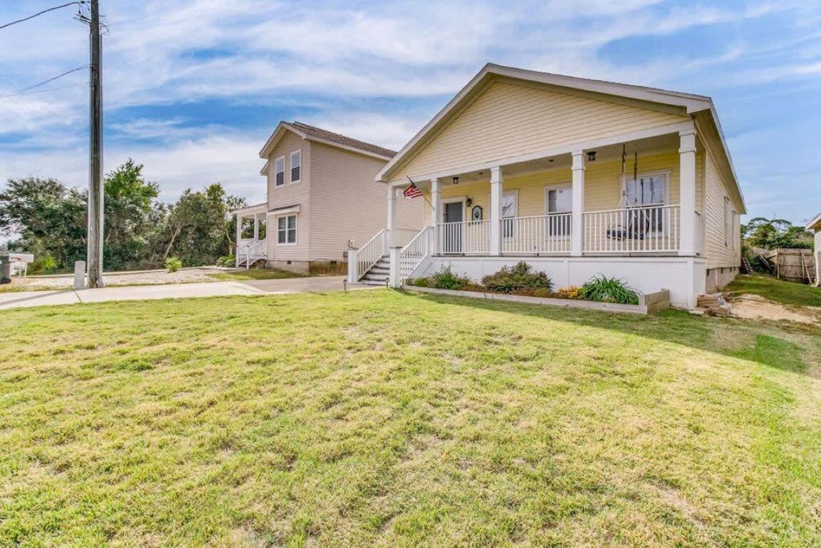 Cam'S Coastal Cottage- Nas Pensacola, Close To Beach Экстерьер фото
