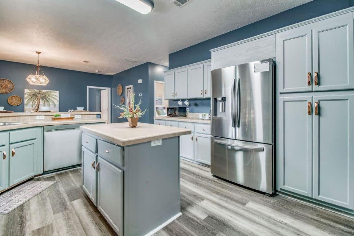 Cam'S Coastal Cottage- Nas Pensacola, Close To Beach Экстерьер фото