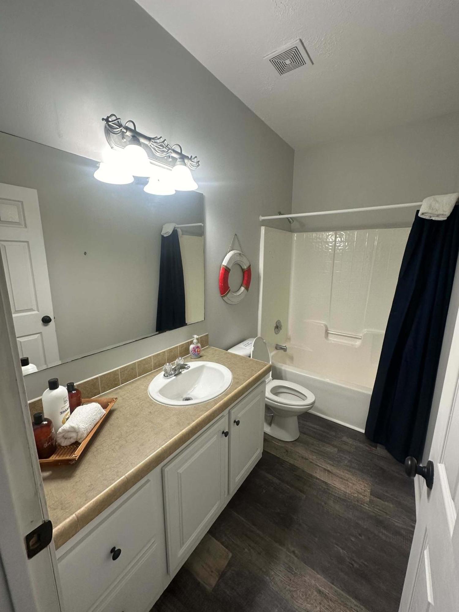 Cam'S Coastal Cottage- Nas Pensacola, Close To Beach Экстерьер фото
